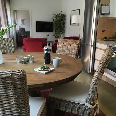 Lagenhet Visby Apartment Екстериор снимка