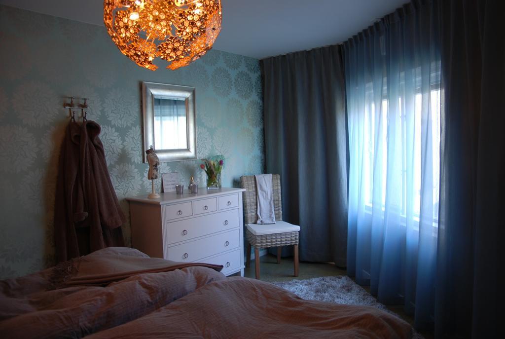 Lagenhet Visby Apartment Стая снимка
